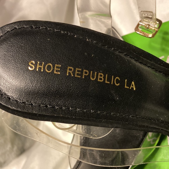 Clear plastic shoes - Size71/2 - Picture 5 of 9